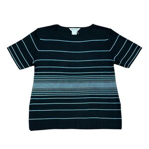 Exclusively MISOOK Large perite Knit Travel Stripe Short Sleeve black and blue